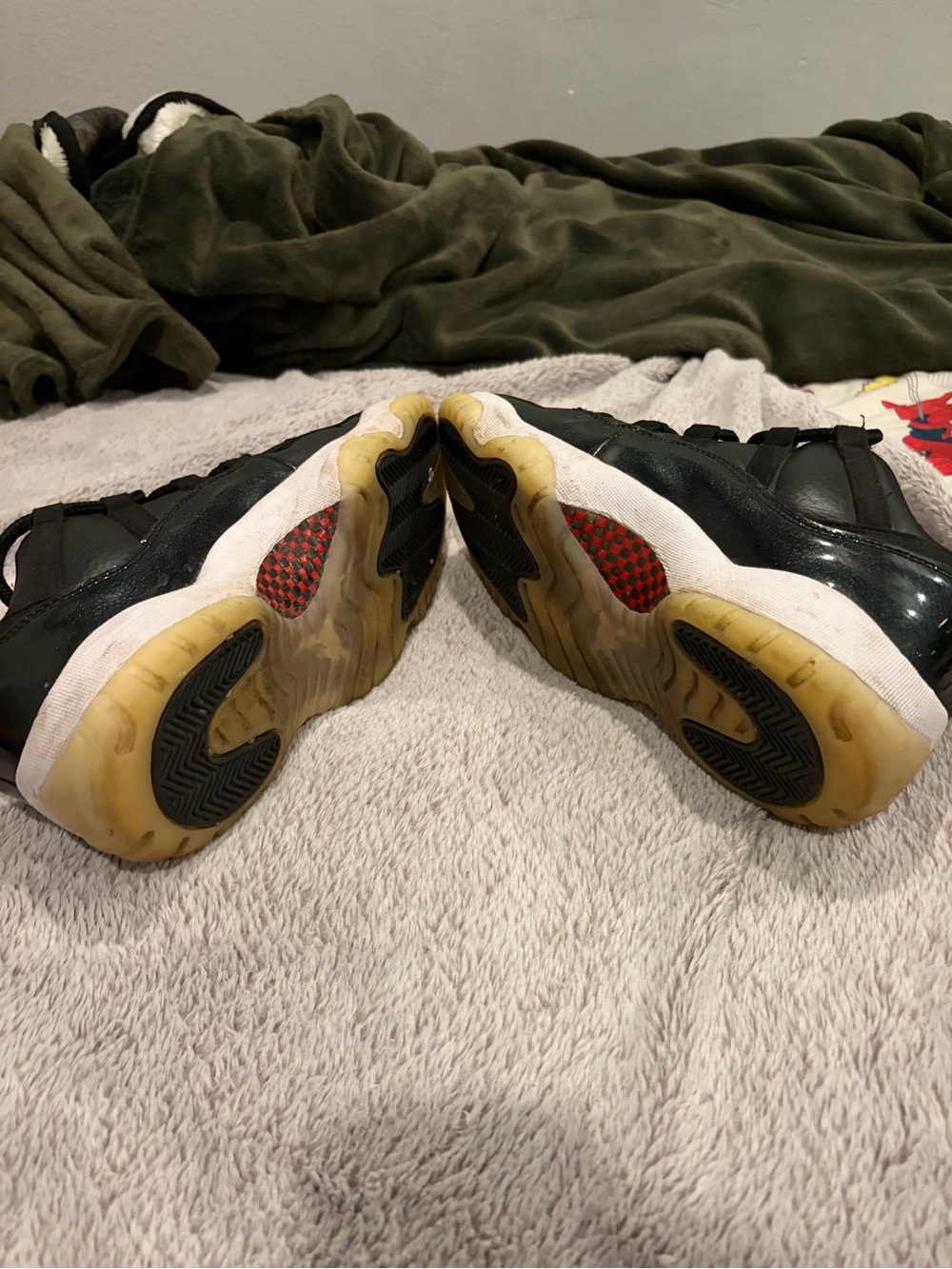 Jordan Men's Black and White Low-Top Sneakers with Gum Sole - Picture 2 of 4